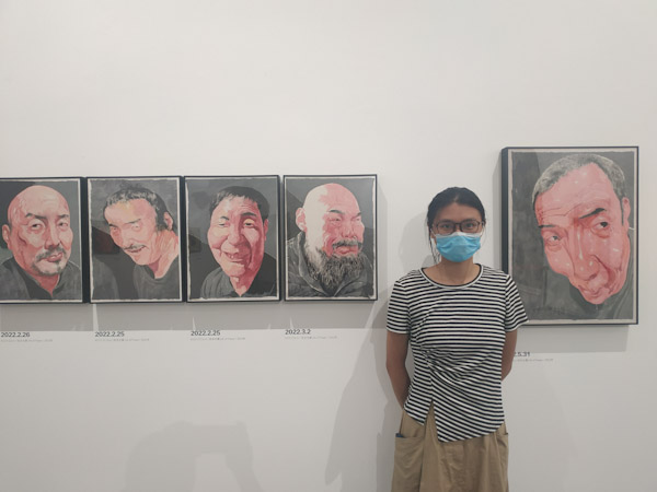 西安美术馆的画展
今天来大雁塔主要的目的是看画展。美术馆只有两个专题展，不过水平都非常高。
