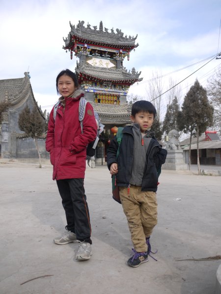 善庆寺
今天天气依然晴好，在网上查了一下，发现还有个善庆寺没去过。善庆寺在上川口东北方向的路边，非常好找。
